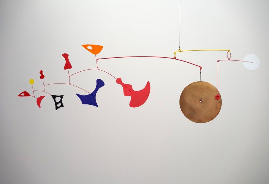 Alexander Calder — "Mobiles"
